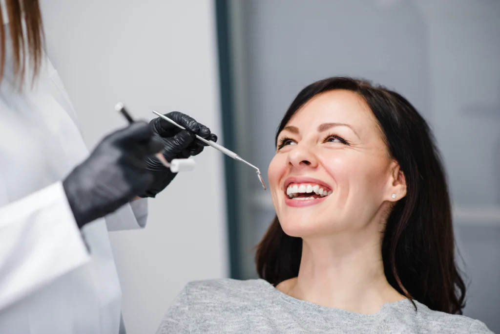 adobestock Soins dentaries Dentistes à Metz | Esthétique dentaire | Cabinet dentaire des Ormes